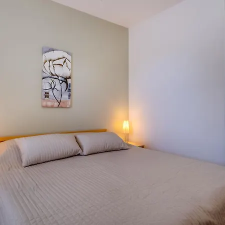 2505c Apartman