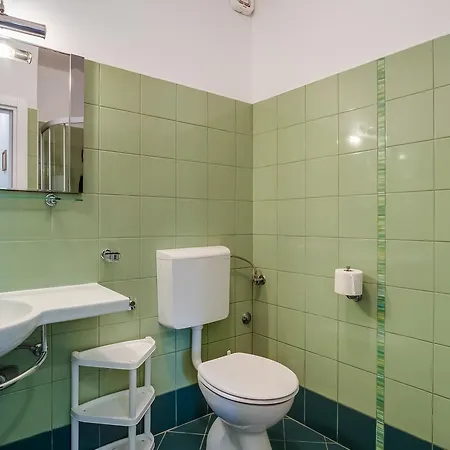 2505c * Mali Losinj